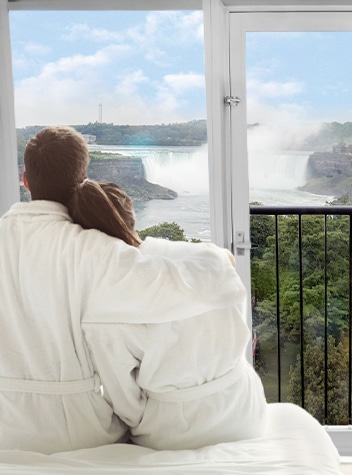Couple viewing Niagara Falls
