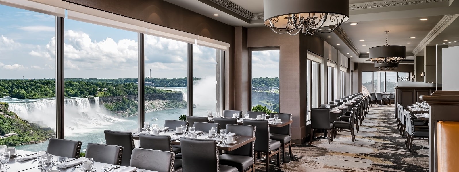 Rainbow Room at The Brock Niagara Falls-Fallsview, Tapestry Collection by Hilton
