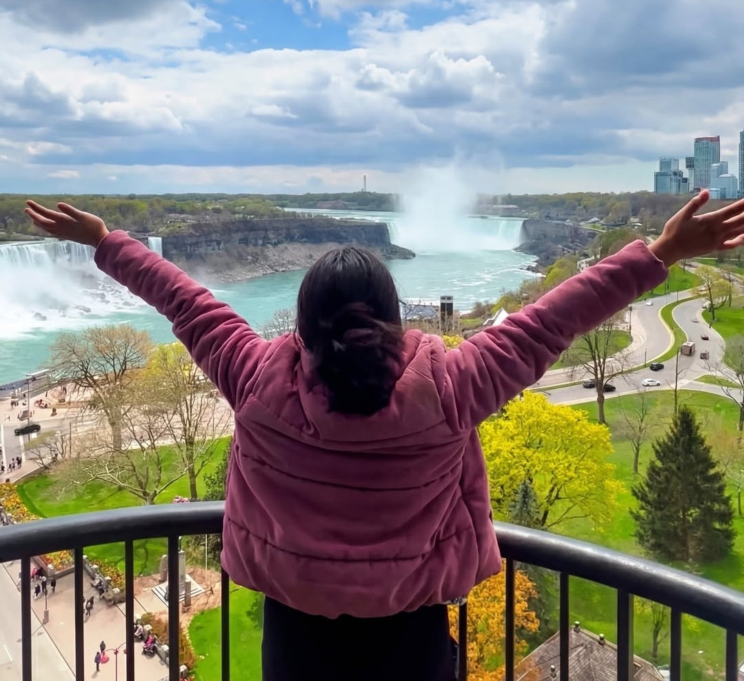 Niagara Falls - Sheraton Fallsview Balcony